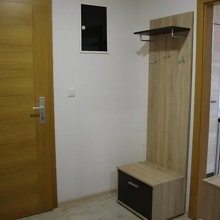 Leamax - Stan 10 Apartment *