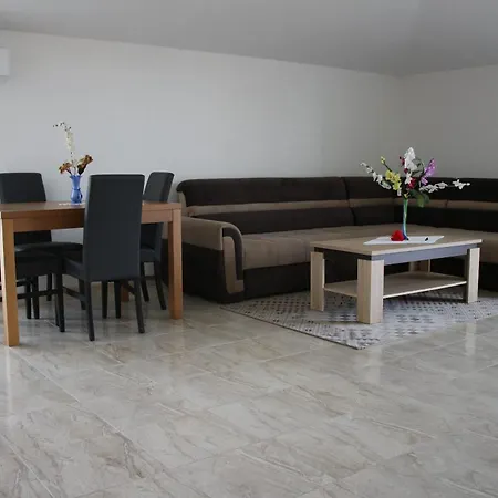 Apartment Leamax - Stan 10 Velika Kladusa